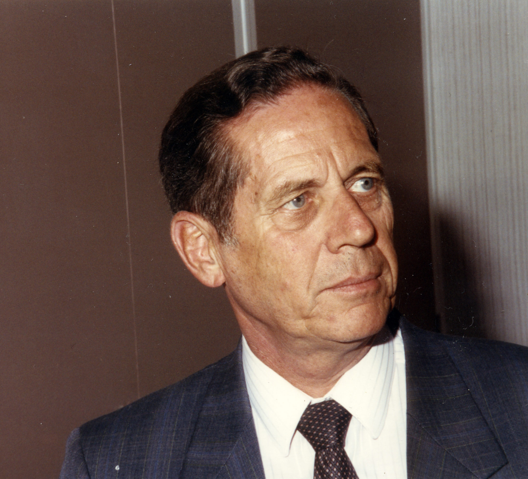 Jean HUE (1927 2020) APHO